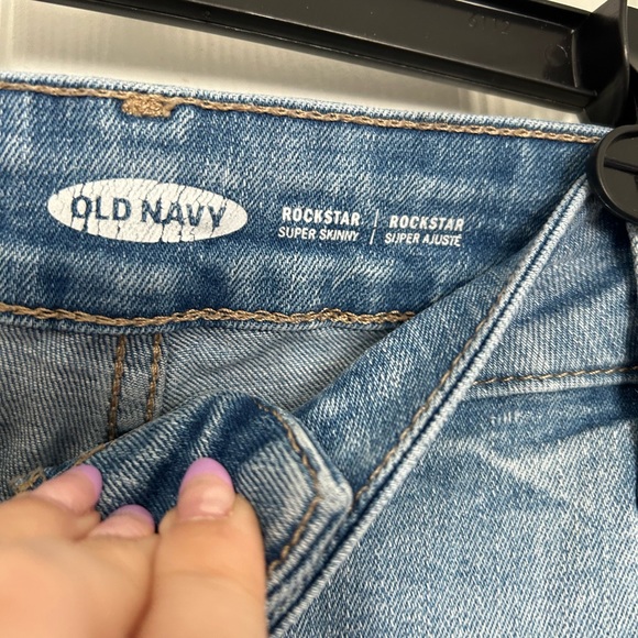 Light Wash Skinny Jeans - Picture 3 of 4